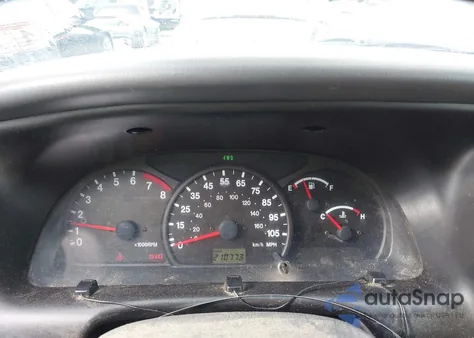 2000 Chevrolet Tracker Hard Top из США, поврежденный, VIN 2CNBJ13C1Y6945846